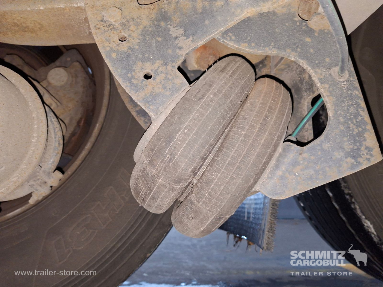 SCHMITZ Auflieger Curtainsider Standard - Curtainsider semi-trailer: picture 4 SCHMITZ Auflieger Curtainsider Standard - Curtainsider semi-trailer: picture 4