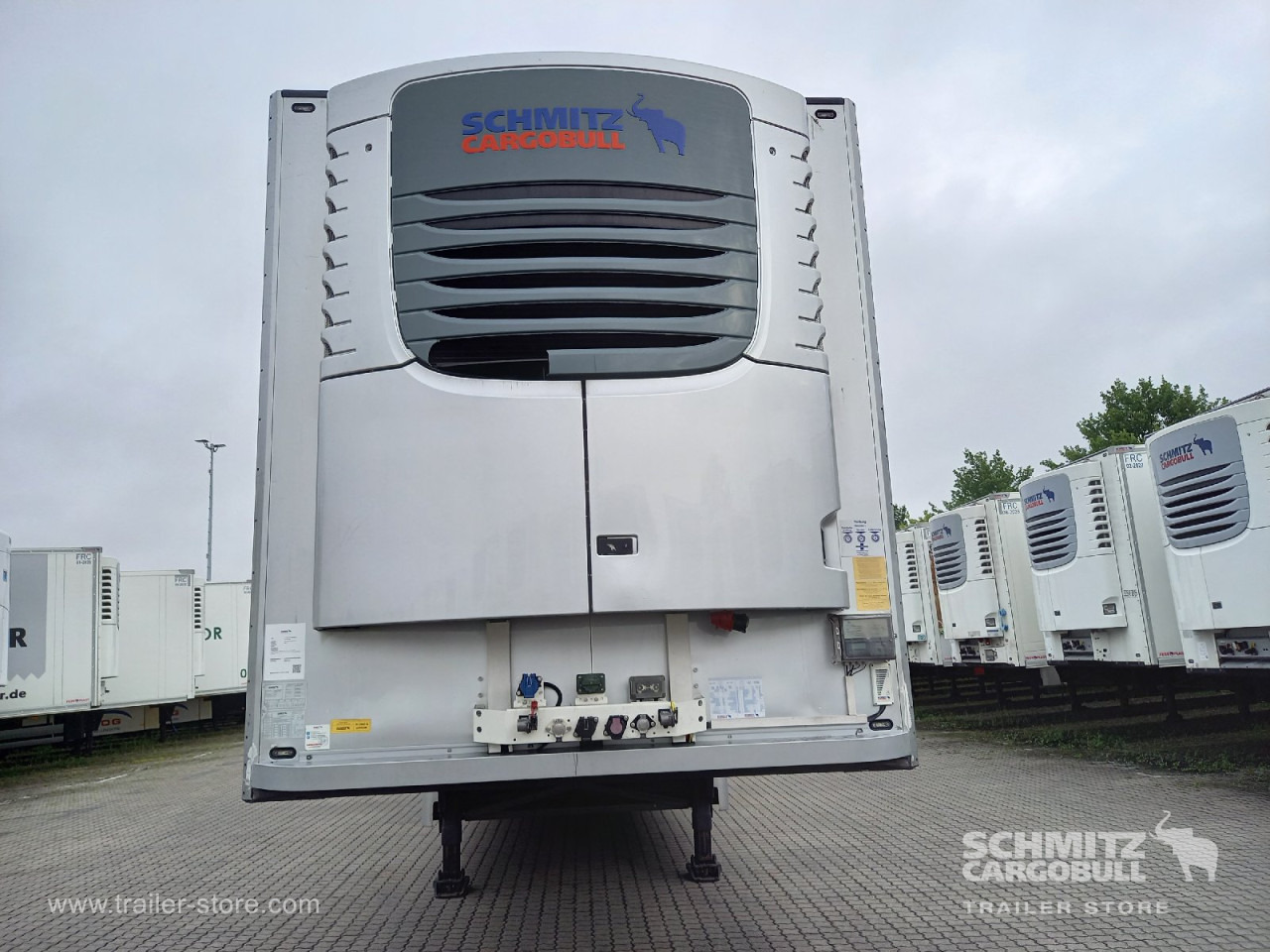 SCHMITZ Auflieger Tiefkühler Multitemp Roller shutter - Isothermal semi-trailer: picture 2 SCHMITZ Auflieger Tiefkühler Multitemp Roller shutter - Isothermal semi-trailer: picture 2