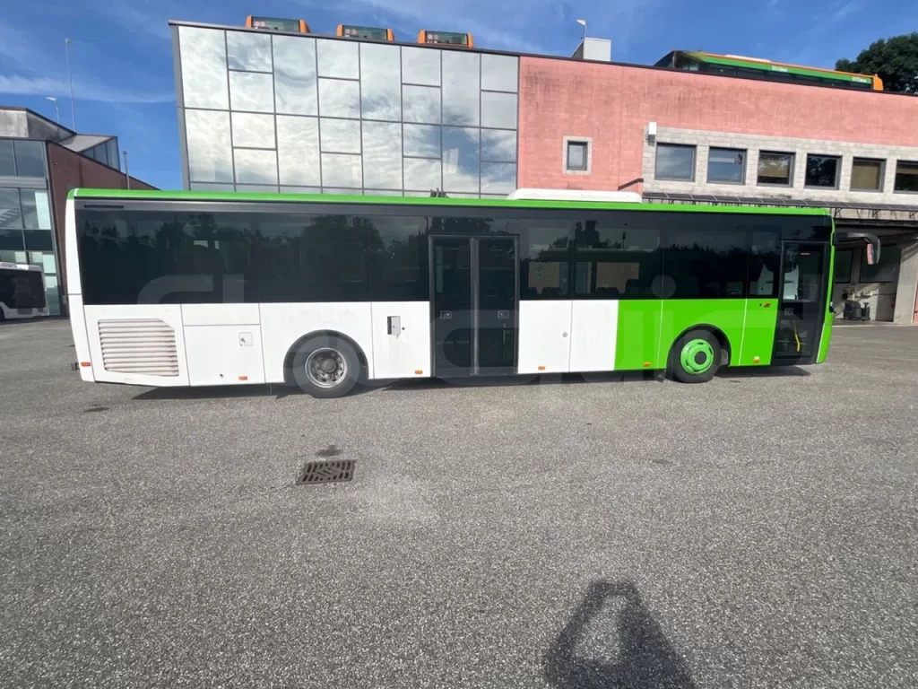 N.1 IVECO CROSSWAY LE – Anno 2014 - Suburban bus: picture 5 N.1 IVECO CROSSWAY LE – Anno 2014 - Suburban bus: picture 5