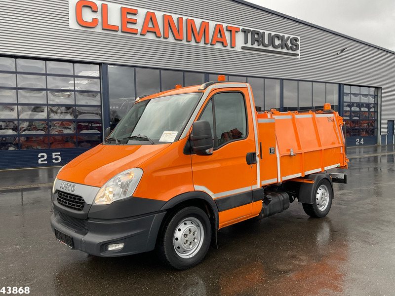 Iveco Daily 35S12 ITM 3,5 m³ veegvuilopbouw - Garbage truck: picture 2 Iveco Daily 35S12 ITM 3,5 m³ veegvuilopbouw - Garbage truck: picture 2