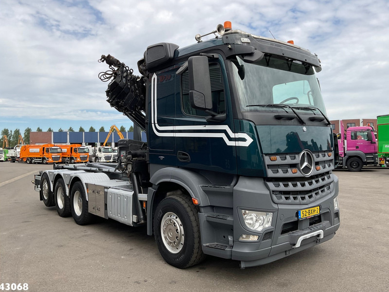 Mercedes-Benz Arocs 3251 8x4 Euro 6 Hiab 28 Tonmeter laadkraan - Hook lift truck, Crane truck: picture 3 Mercedes-Benz Arocs 3251 8x4 Euro 6 Hiab 28 Tonmeter laadkraan - Hook lift truck, Crane truck: picture 3