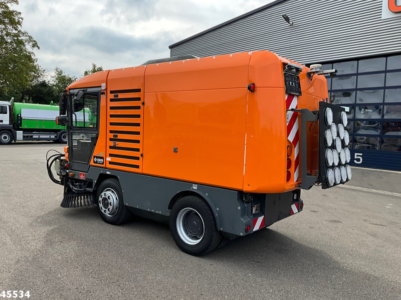 Ravo 5-Serie 580 with 3-rd brush - Road sweeper: picture 4 Ravo 5-Serie 580 with 3-rd brush - Road sweeper: picture 4