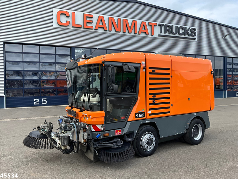 Ravo 5-Serie 580 with 3-rd brush - Road sweeper: picture 3 Ravo 5-Serie 580 with 3-rd brush - Road sweeper: picture 3