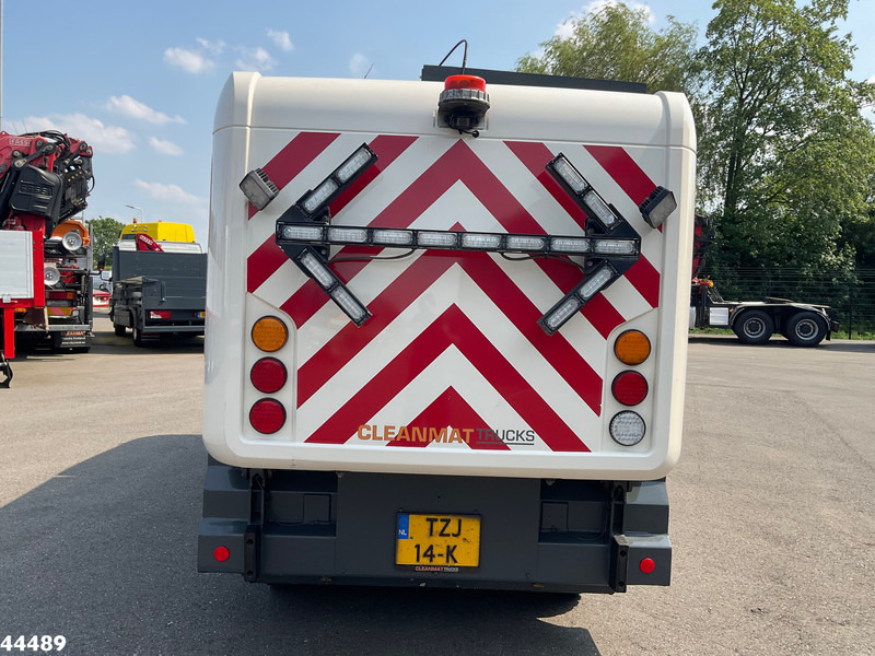 Road sweeper Ravo 540 CD Euro 6 with 3-rd brush: picture 7