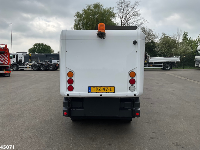 Ravo 540 CD - Road sweeper: picture 4 Ravo 540 CD - Road sweeper: picture 4