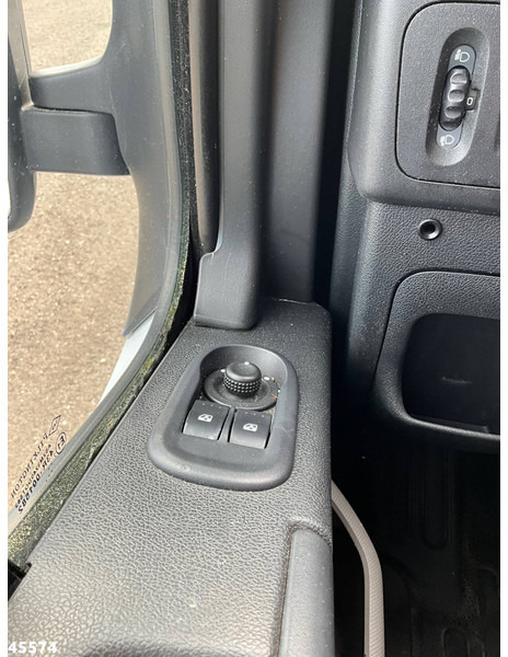 Truck Renault Master T35 2.3 DCI Euro 6 Klubb 12,5 meter hoogwerker: picture 18 Truck Renault Master T35 2.3 DCI Euro 6 Klubb 12,5 meter hoogwerker: picture 18