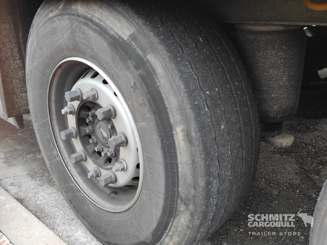 SCHMITZ Semiremolque Frigo Standard - Isothermal semi-trailer: picture 2 SCHMITZ Semiremolque Frigo Standard - Isothermal semi-trailer: picture 2