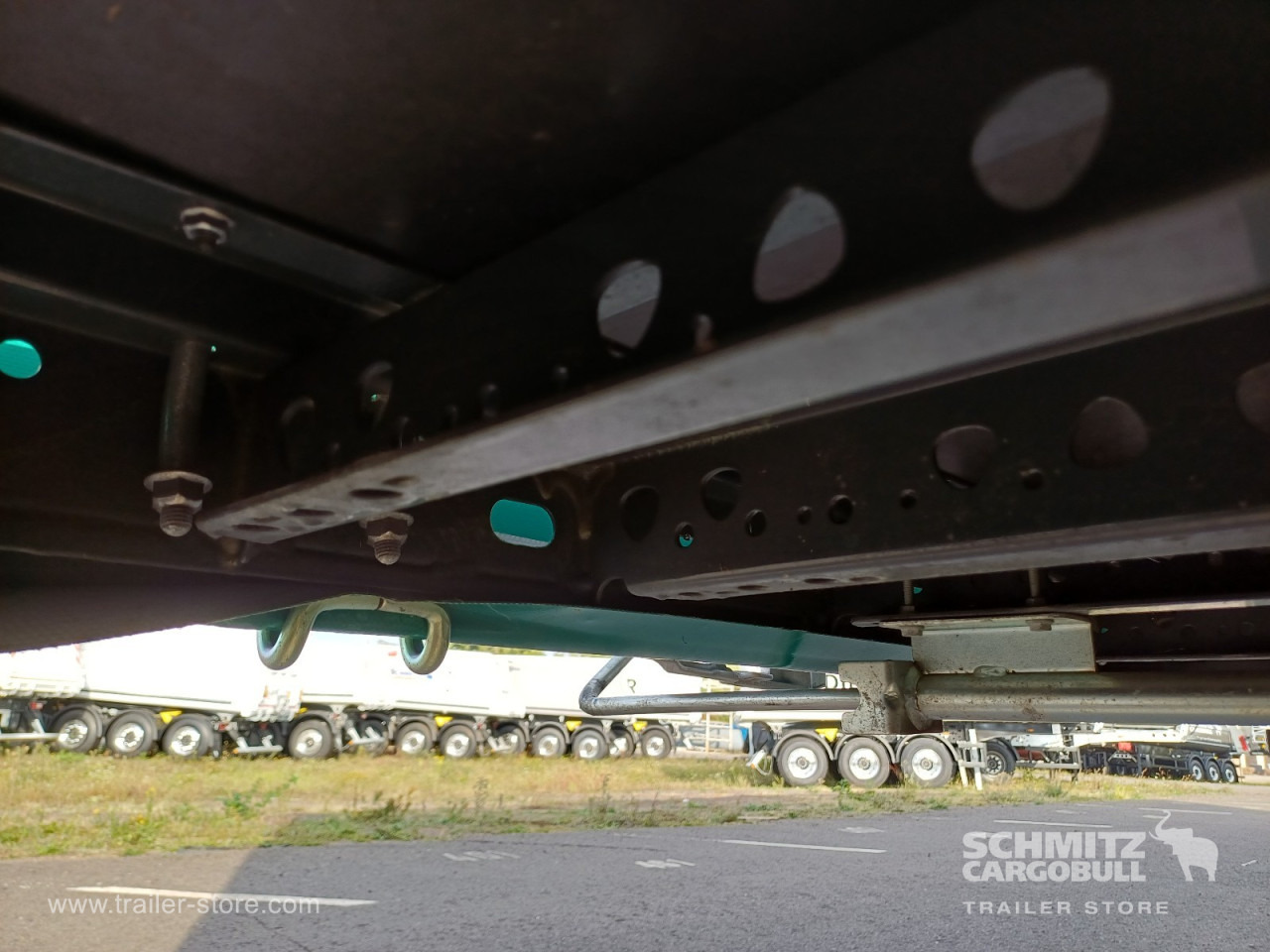 BERGER Auflieger Curtainsider Mega - Curtainsider semi-trailer: picture 4 BERGER Auflieger Curtainsider Mega - Curtainsider semi-trailer: picture 4