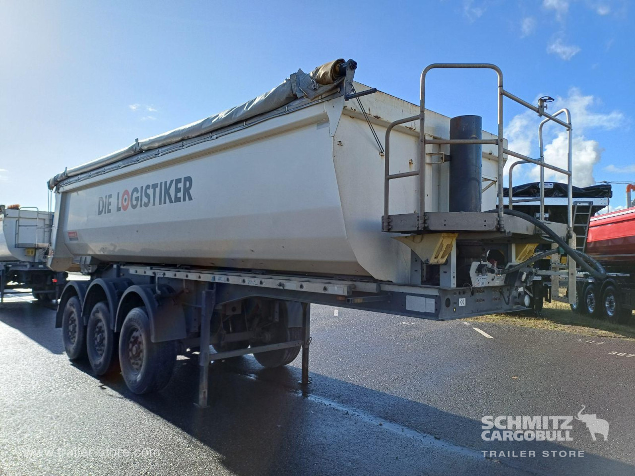 LANGENDORF Auflieger Kipper Stahlrundmulde 24m³ - Tipper semi-trailer: picture 1 LANGENDORF Auflieger Kipper Stahlrundmulde 24m³ - Tipper semi-trailer: picture 1