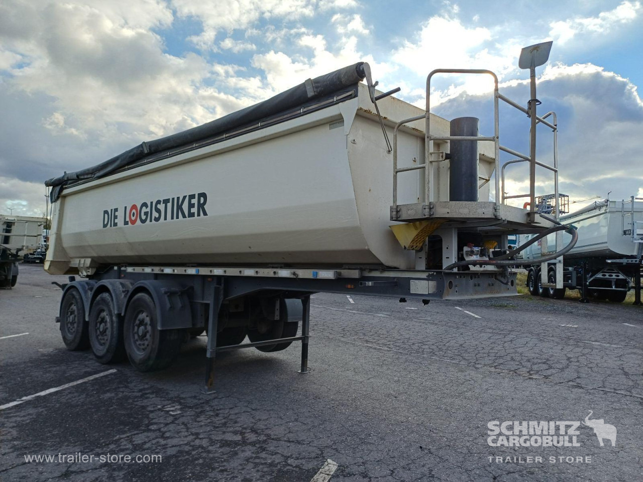 LANGENDORF Auflieger Kipper Stahlrundmulde 24m³ - Tipper semi-trailer: picture 1 LANGENDORF Auflieger Kipper Stahlrundmulde 24m³ - Tipper semi-trailer: picture 1