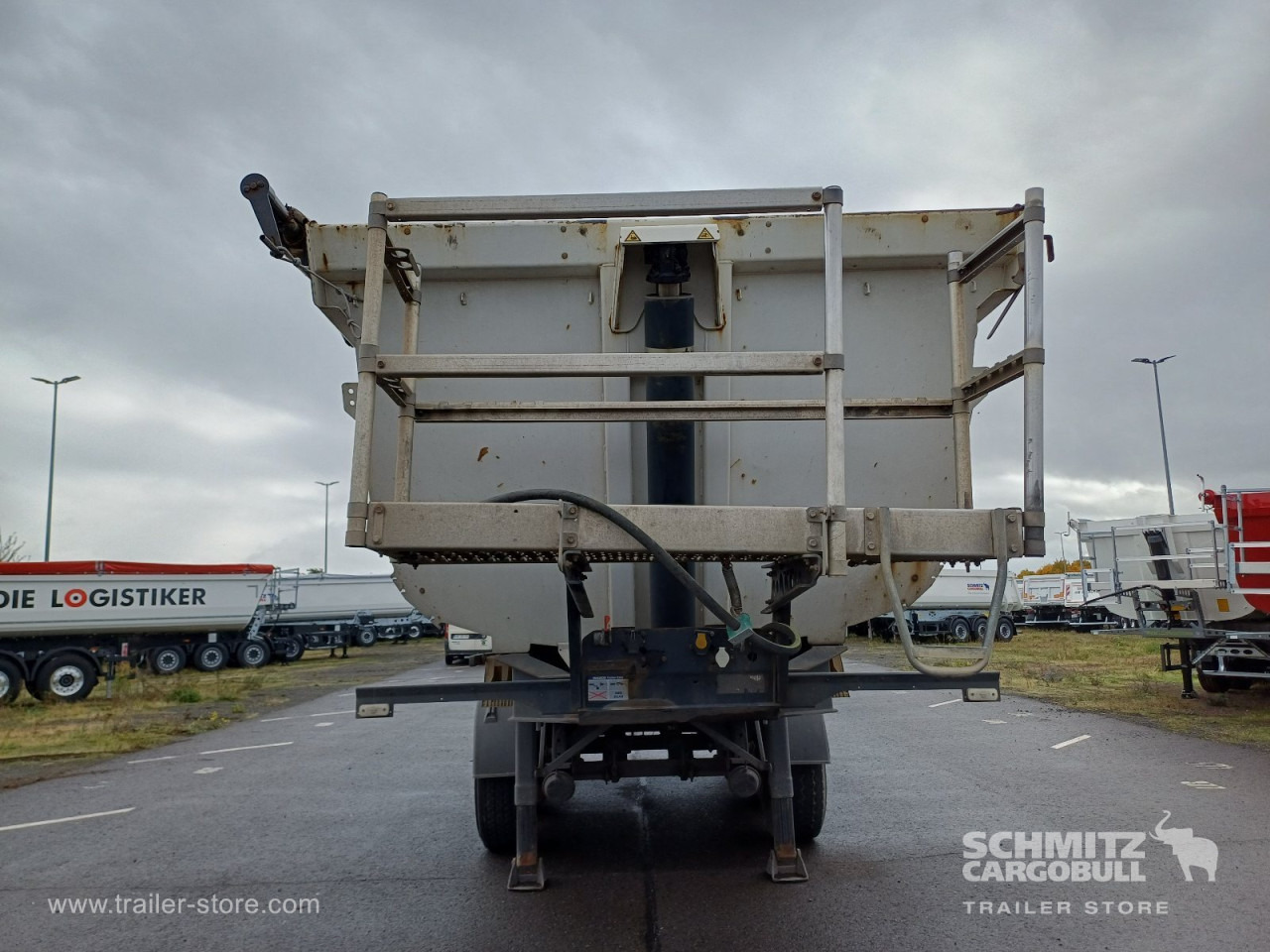 Tipper semi-trailer MEILLER Auflieger Kipper Stahlrundmulde 26m³: picture 8 Tipper semi-trailer MEILLER Auflieger Kipper Stahlrundmulde 26m³: picture 8