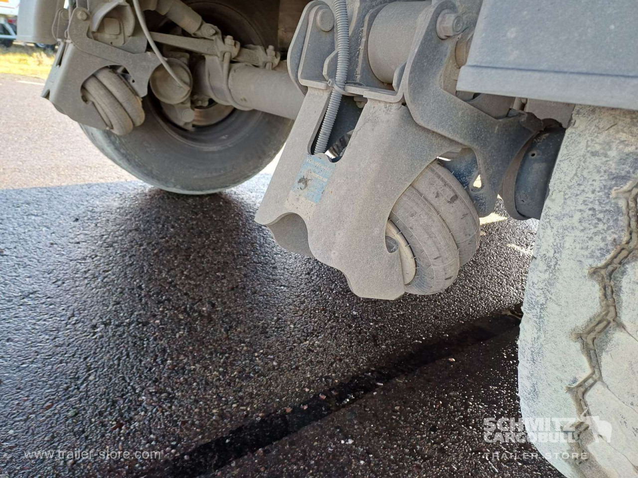 SCHMITZ Auflieger Kipper Alukastenmulde 24m³ - Tipper semi-trailer: picture 3 SCHMITZ Auflieger Kipper Alukastenmulde 24m³ - Tipper semi-trailer: picture 3