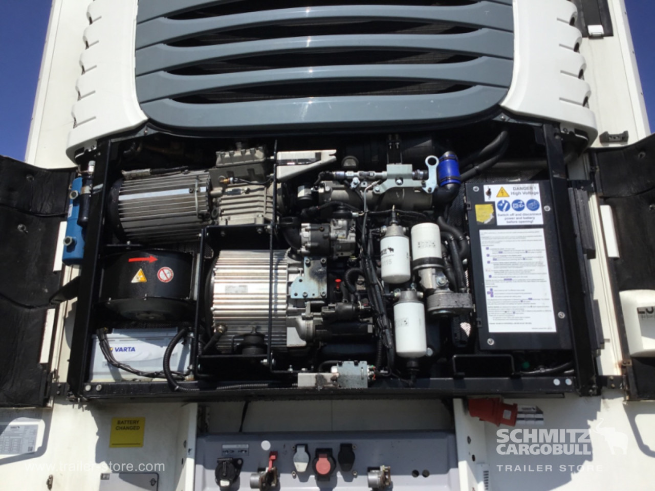 SCHMITZ Reefer Meat hanging system - Isothermal semi-trailer: picture 2 SCHMITZ Reefer Meat hanging system - Isothermal semi-trailer: picture 2