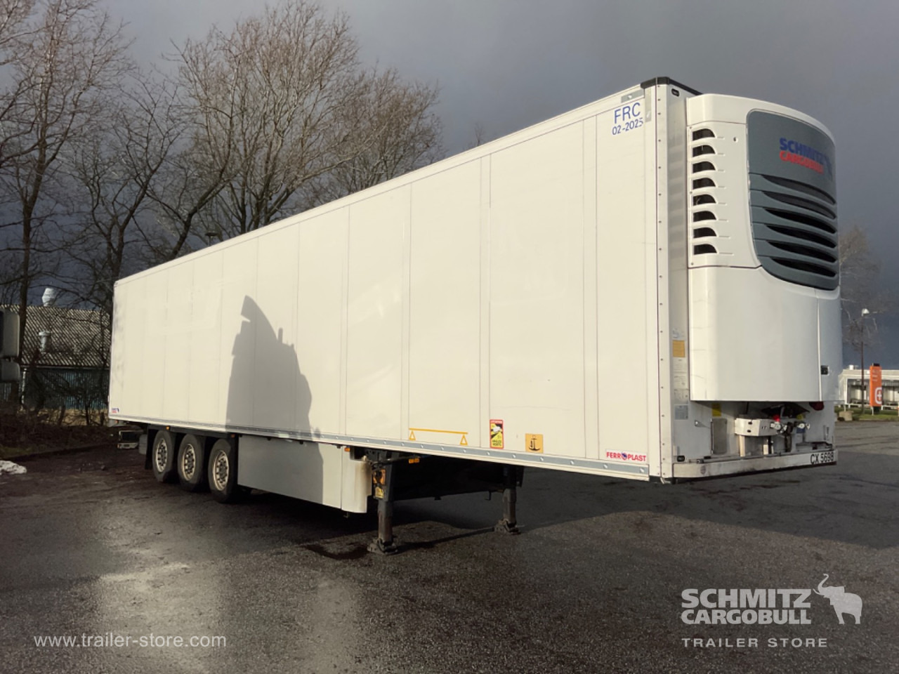 Isothermal semi-trailer SCHMITZ Reefer Multitemp Double deck: picture 1
