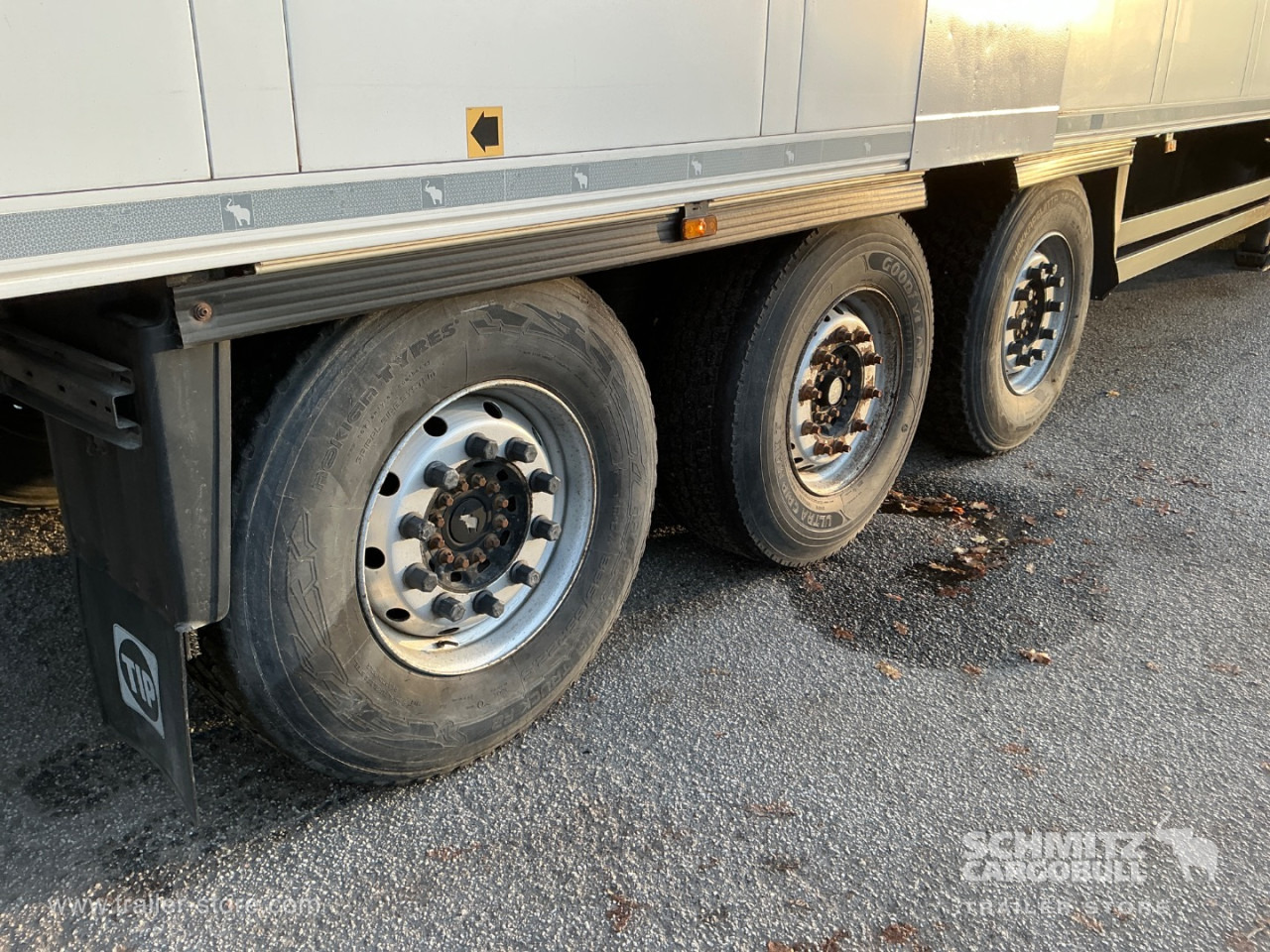 SCHMITZ Reefer Standard Double deck - Isothermal semi-trailer: picture 3 SCHMITZ Reefer Standard Double deck - Isothermal semi-trailer: picture 3