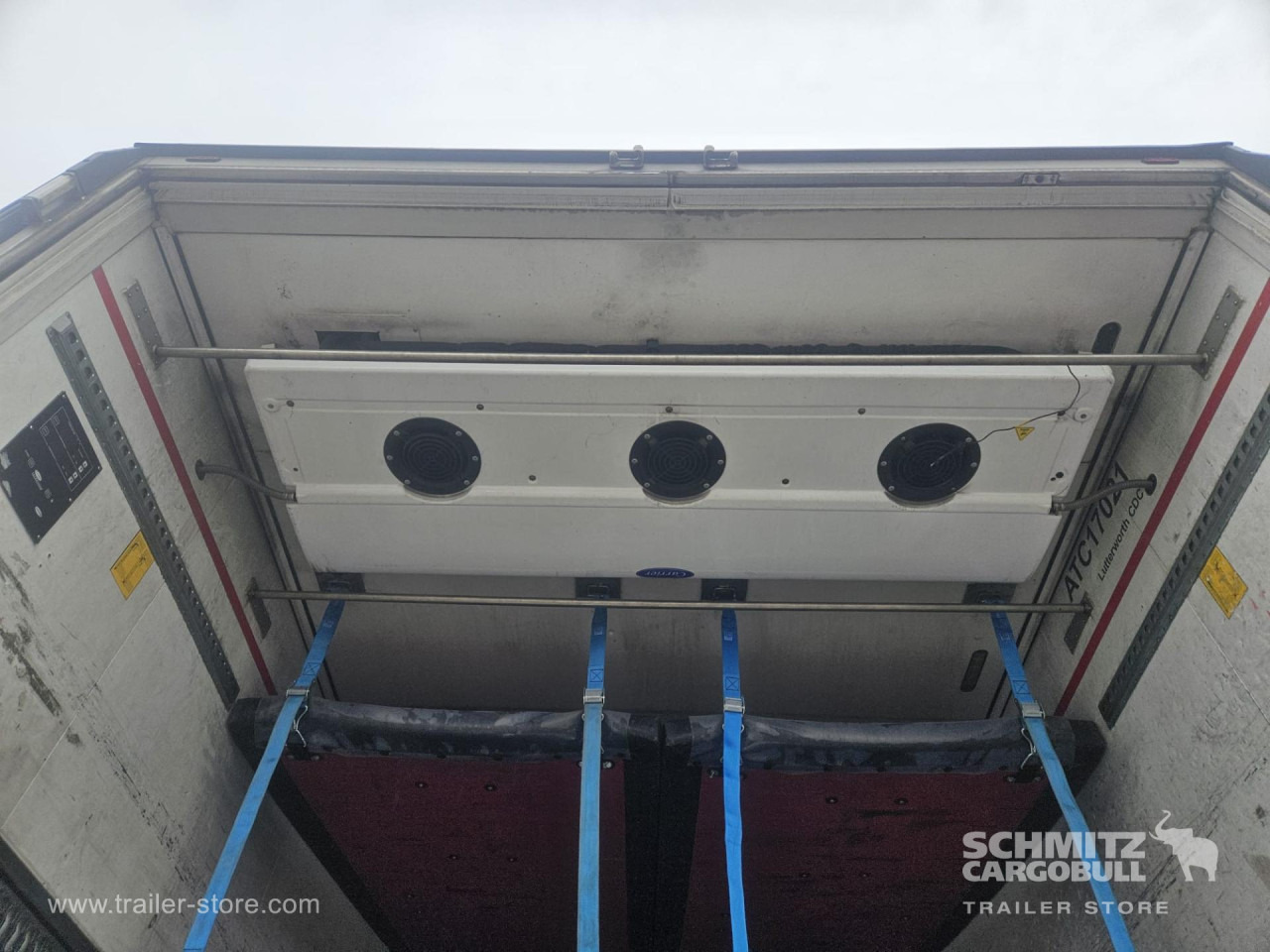 SCHMITZ Reefer Multitemp - Isothermal semi-trailer: picture 2 SCHMITZ Reefer Multitemp - Isothermal semi-trailer: picture 2