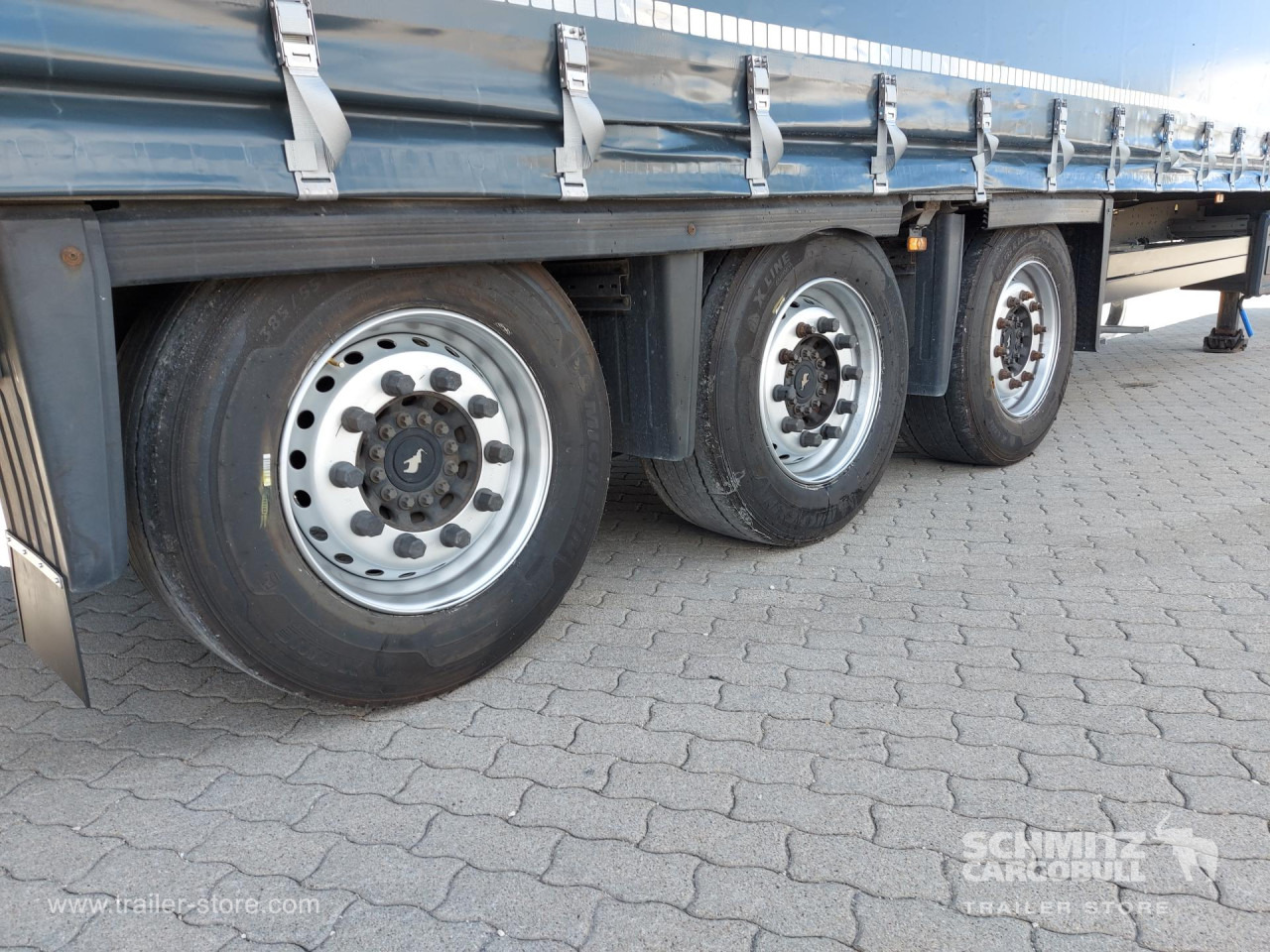 Curtainsider semi-trailer SCHMITZ Curtainsider Mega: picture 9 Curtainsider semi-trailer SCHMITZ Curtainsider Mega: picture 9