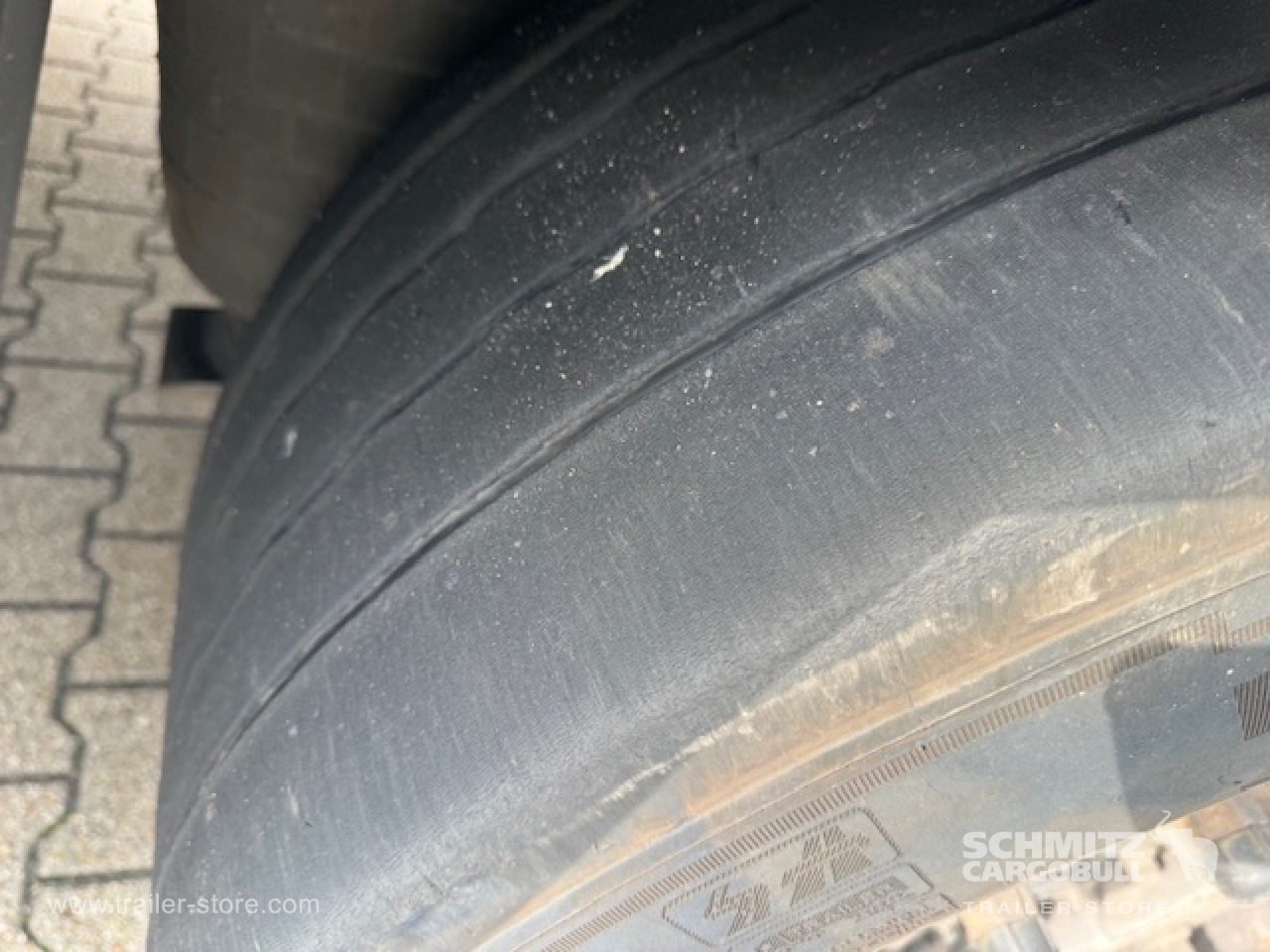 SCHMITZ Oplegger Vries Standard - Isothermal semi-trailer: picture 4 SCHMITZ Oplegger Vries Standard - Isothermal semi-trailer: picture 4