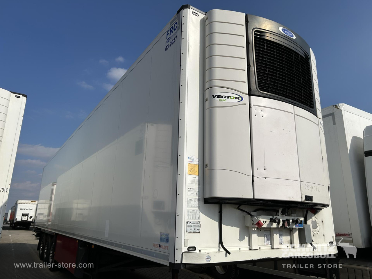 SCHMITZ Reefer Standard - Isothermal semi-trailer: picture 1 SCHMITZ Reefer Standard - Isothermal semi-trailer: picture 1