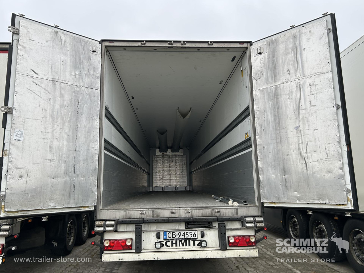 SCHMITZ Reefer Standard - Isothermal semi-trailer: picture 4 SCHMITZ Reefer Standard - Isothermal semi-trailer: picture 4