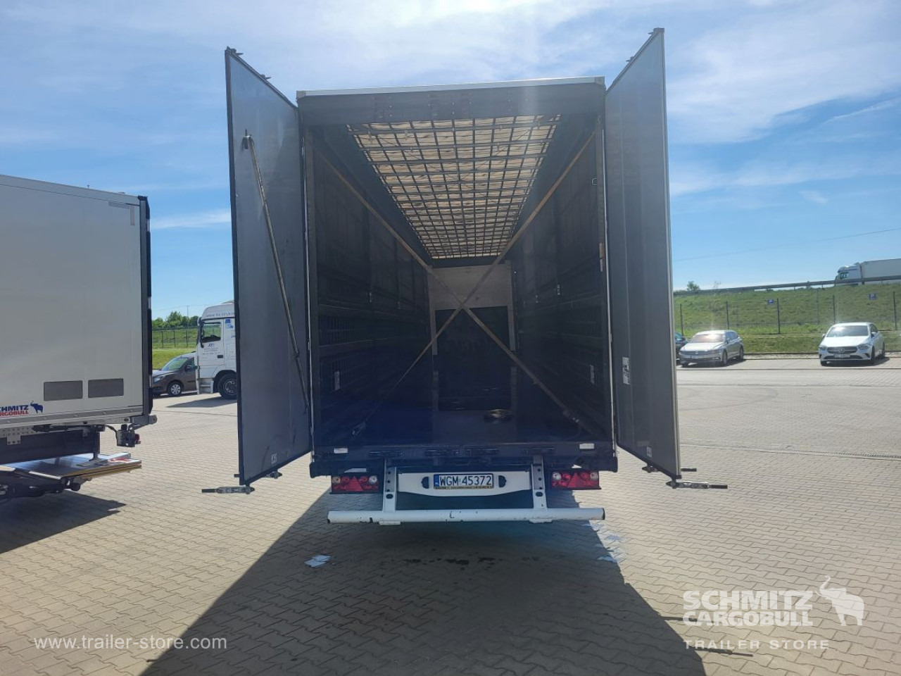 WIELTON Curtainsider Mega - Curtainsider semi-trailer: picture 4 WIELTON Curtainsider Mega - Curtainsider semi-trailer: picture 4