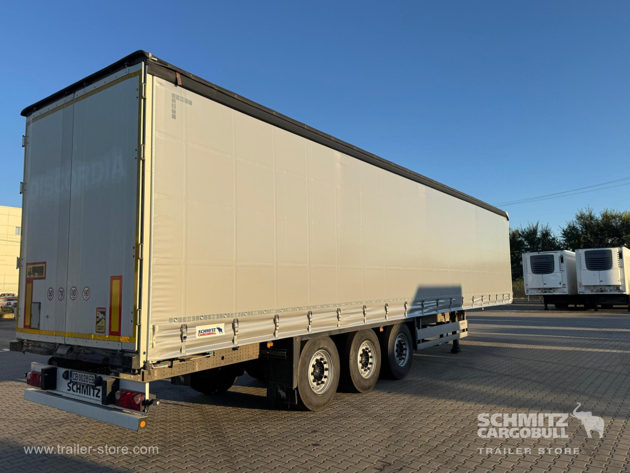 SCHMITZ Curtainsider Standard - Curtainsider semi-trailer: picture 5 SCHMITZ Curtainsider Standard - Curtainsider semi-trailer: picture 5