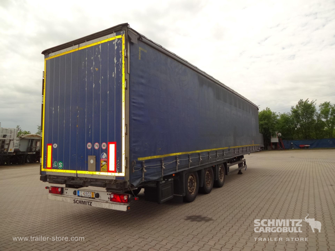 SCHMITZ Curtainsider Varios - Curtainsider semi-trailer: picture 5 SCHMITZ Curtainsider Varios - Curtainsider semi-trailer: picture 5