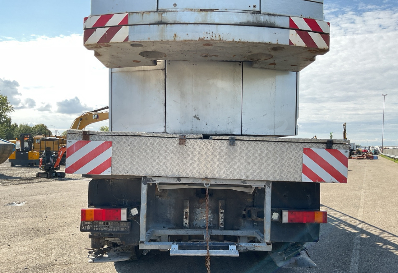 FAUN ATF65G-4 all terrain crane / 65 t cap. / 44 m reach - All terrain crane: picture 3 FAUN ATF65G-4 all terrain crane / 65 t cap. / 44 m reach - All terrain crane: picture 3