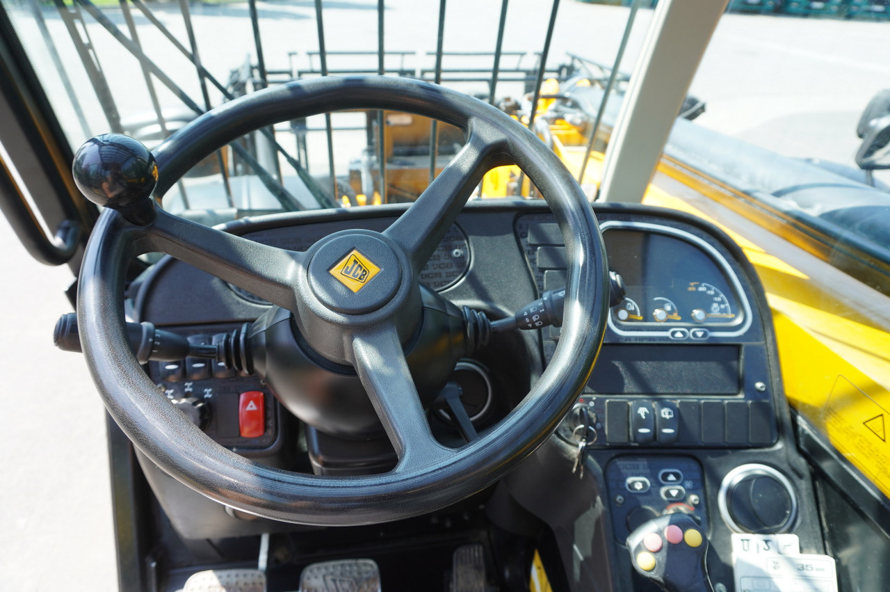 Leasing of JCB 535-95 / 3.5 T / range 9.5 m / joystick JCB 535-95 / 3.5 T / range 9.5 m / joystick: picture 28