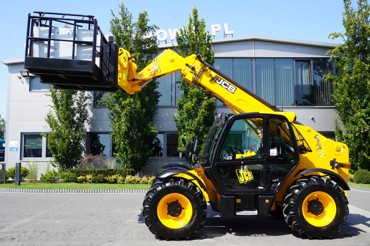 Leasing of JCB 535-95 / 3.5 T / range 9.5 m / joystick JCB 535-95 / 3.5 T / range 9.5 m / joystick: picture 10