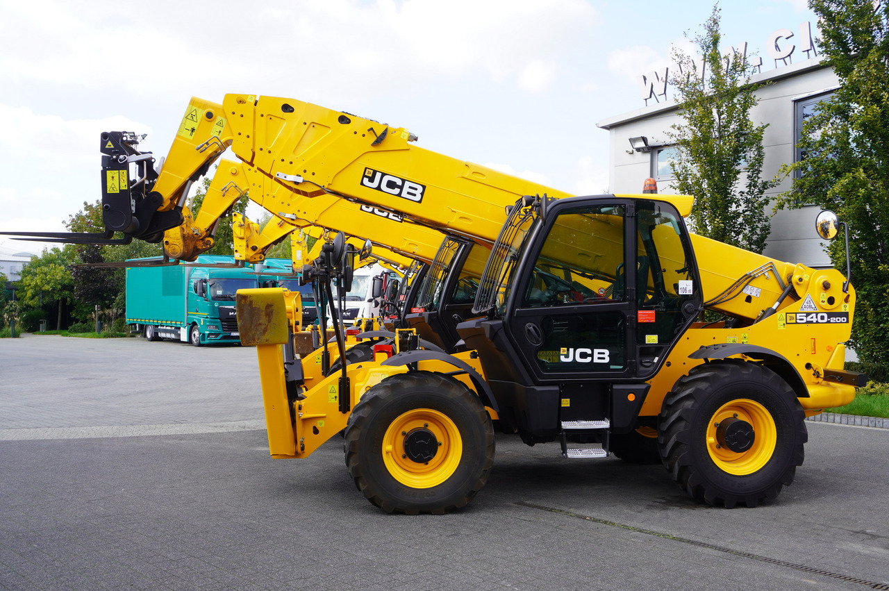 JCB 540-140 telescopic loader / 14 m range / 1800 MTH / Several units - Telescopic wheel loader: picture 4 JCB 540-140 telescopic loader / 14 m range / 1800 MTH / Several units - Telescopic wheel loader: picture 4
