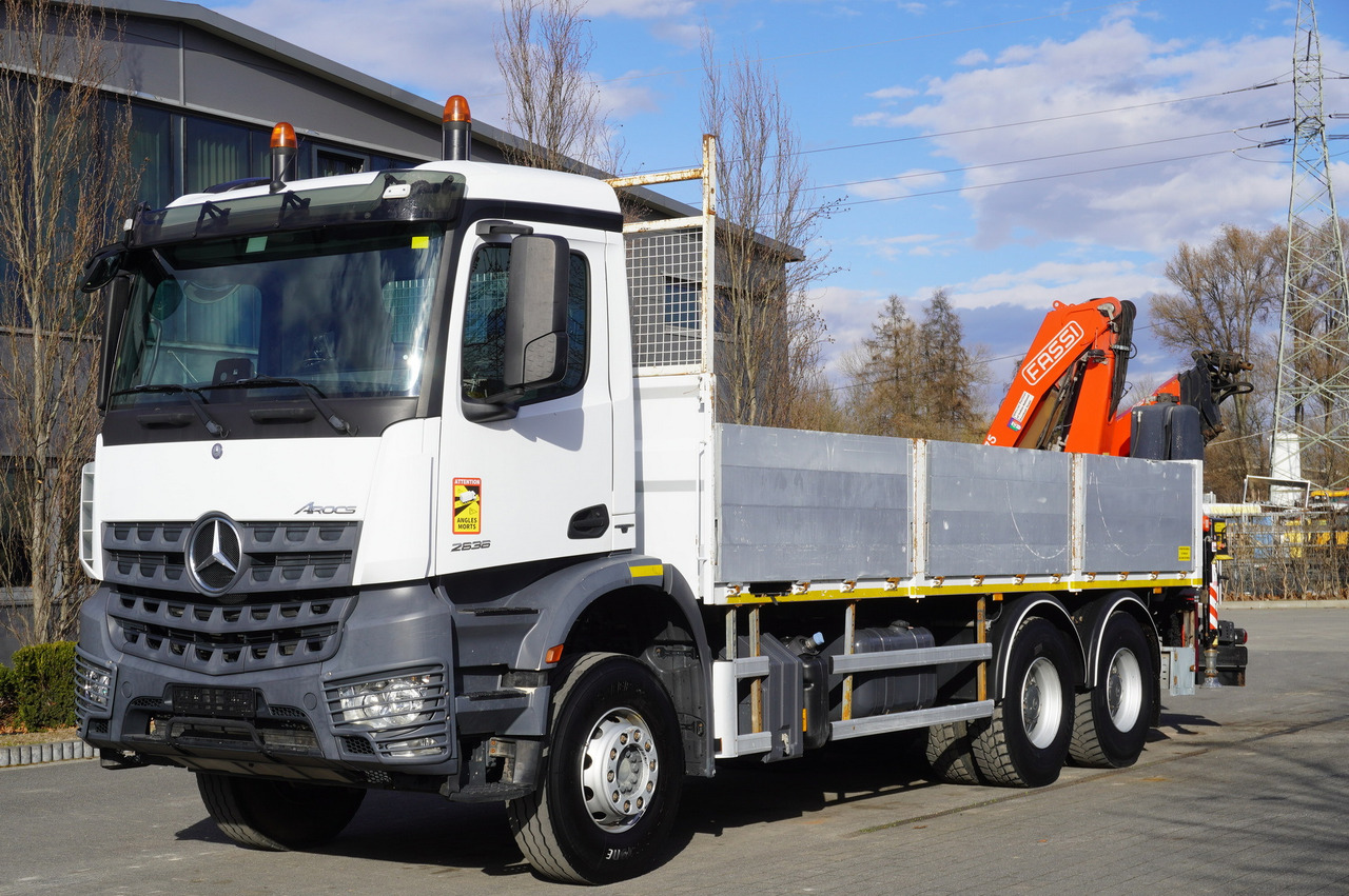 MERCEDES-BENZ AROCS 2636 Flatbed / HDS FASSI F175 7.7 T / 150,000 km - Crane truck: picture 2 MERCEDES-BENZ AROCS 2636 Flatbed / HDS FASSI F175 7.7 T / 150,000 km - Crane truck: picture 2