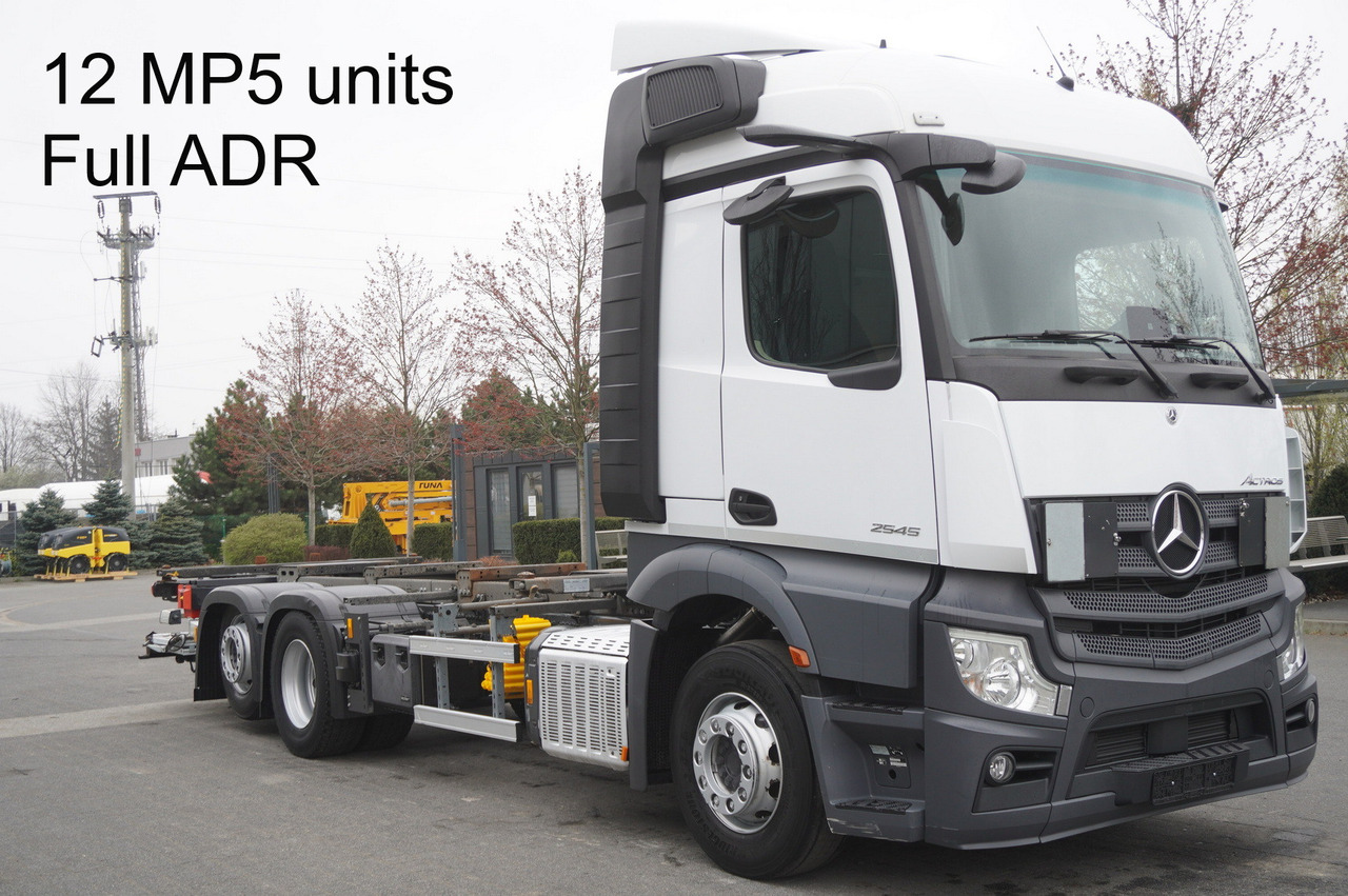 MERCEDES-BENZ Actros 2545 6×2 MP5 / FULL ADR / several units - Container transporter/ Swap body truck: picture 1 MERCEDES-BENZ Actros 2545 6×2 MP5 / FULL ADR / several units - Container transporter/ Swap body truck: picture 1