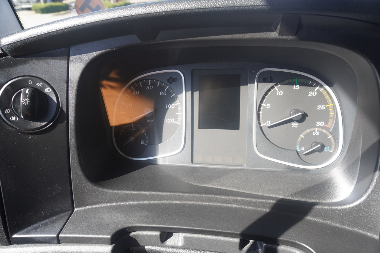 Box truck MERCEDES-BENZ Atego 818 / Box superstructure / DAUTEL tailgate 1.5 T: picture 21