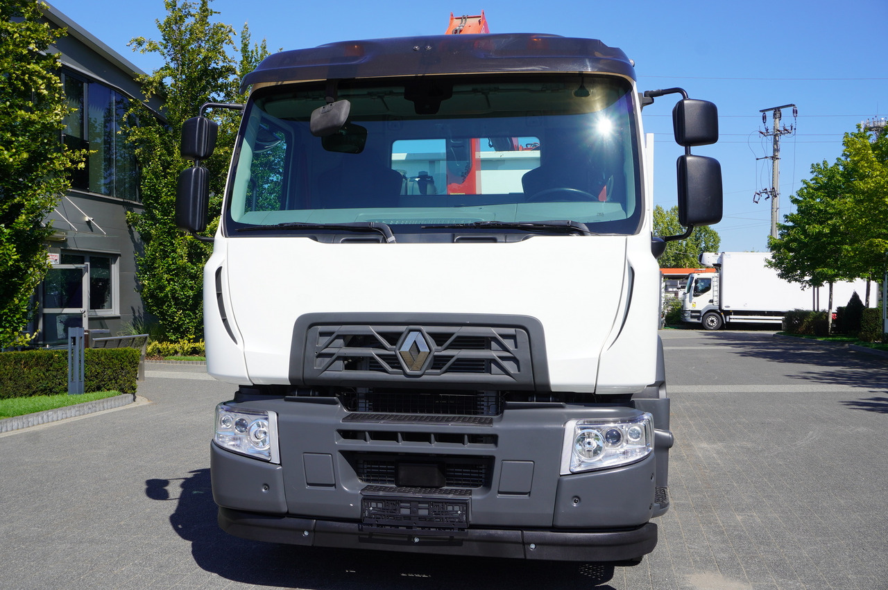 RENAULT C280 DTI 8 / FASSI crane 5.6 T / range 8 m / Flatbed 15 EPAL - Crane truck: picture 5 RENAULT C280 DTI 8 / FASSI crane 5.6 T / range 8 m / Flatbed 15 EPAL - Crane truck: picture 5