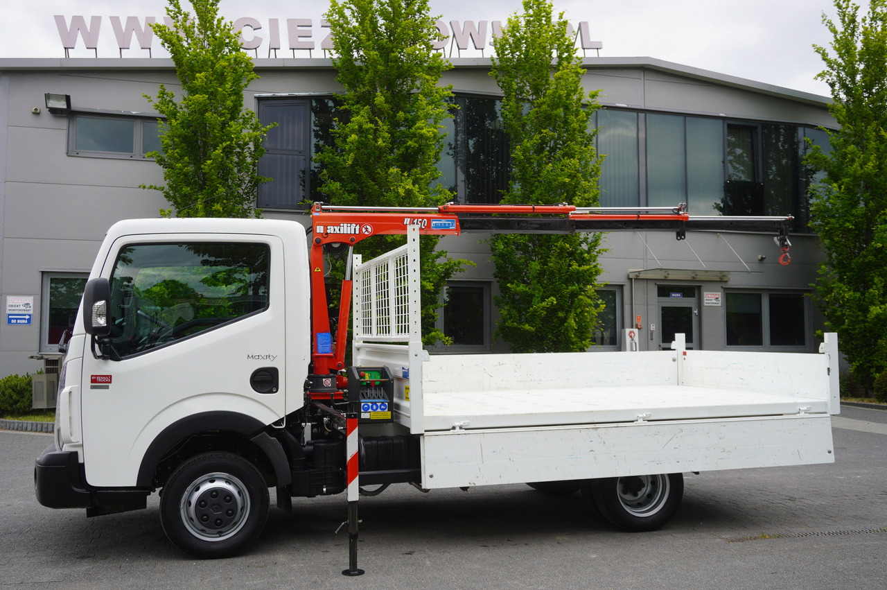 Renault Maxity 140DXI / 40 th. km !!! / Maxilift crane 1 t. cap. - Flatbed van: picture 5 Renault Maxity 140DXI / 40 th. km !!! / Maxilift crane 1 t. cap. - Flatbed van: picture 5