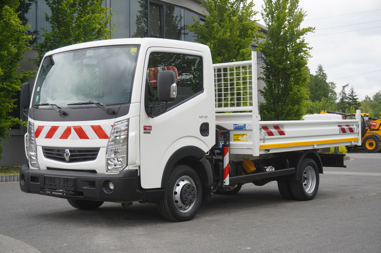 Renault Maxity 140DXI / 40 th. km !!! / Maxilift crane 1 t. cap. - Flatbed van: picture 3 Renault Maxity 140DXI / 40 th. km !!! / Maxilift crane 1 t. cap. - Flatbed van: picture 3