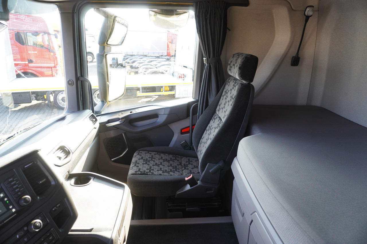 Cab chassis truck SCANIA R650 V8 8x4/4 E6 / 2020 / Frame 9.7 m: picture 22