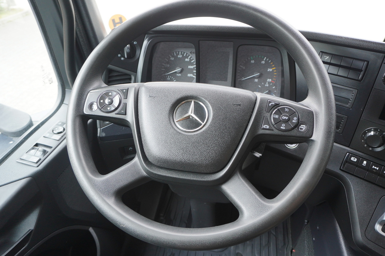 Tractor unit MERCEDES-BENZ Actros 1833 tractor unit / 260 tho. km: picture 15