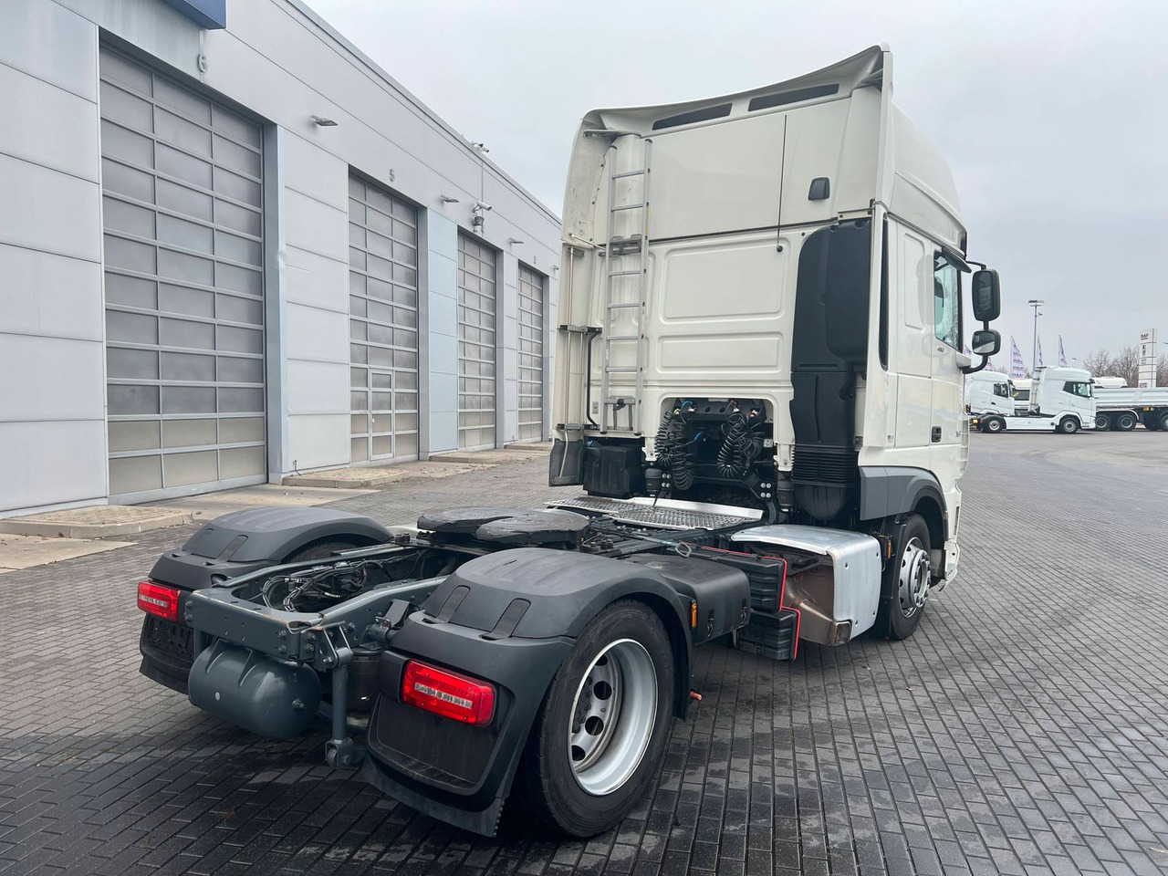 DAF XF 480 FT SSC LowDeck MX-Engine Brake Standklima - Tractor unit: picture 4 DAF XF 480 FT SSC LowDeck MX-Engine Brake Standklima - Tractor unit: picture 4
