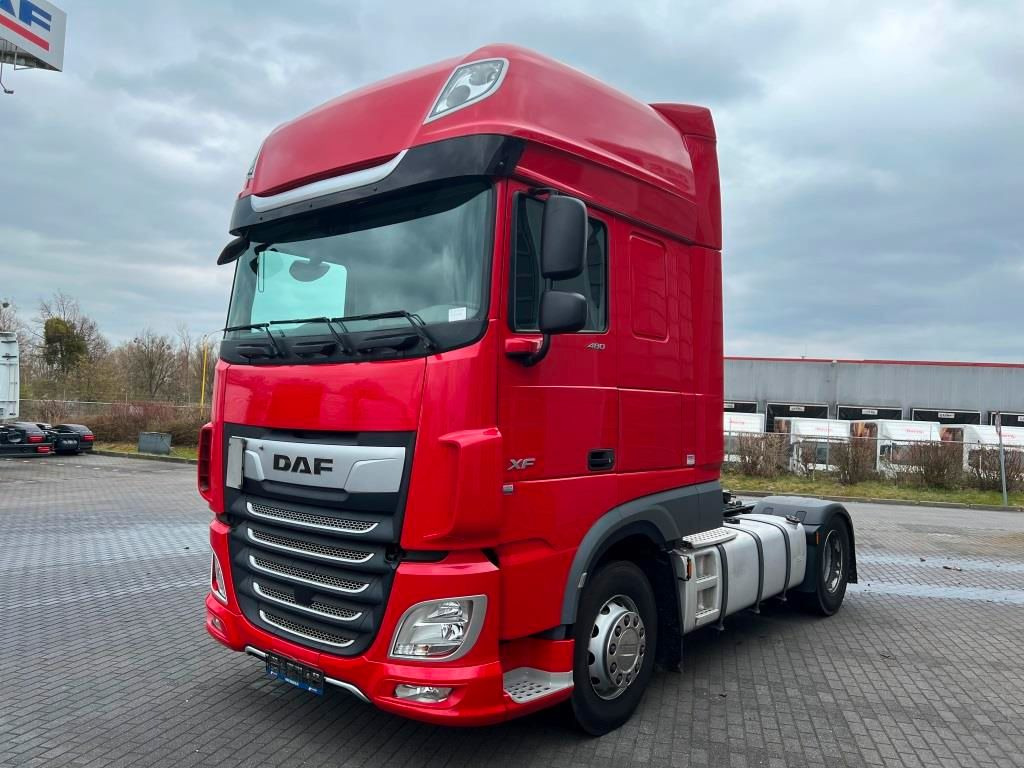 DAF XF 480 FT SSC MX-Engine Brake ADR-AT 2 x Tank - Tractor unit: picture 2 DAF XF 480 FT SSC MX-Engine Brake ADR-AT 2 x Tank - Tractor unit: picture 2
