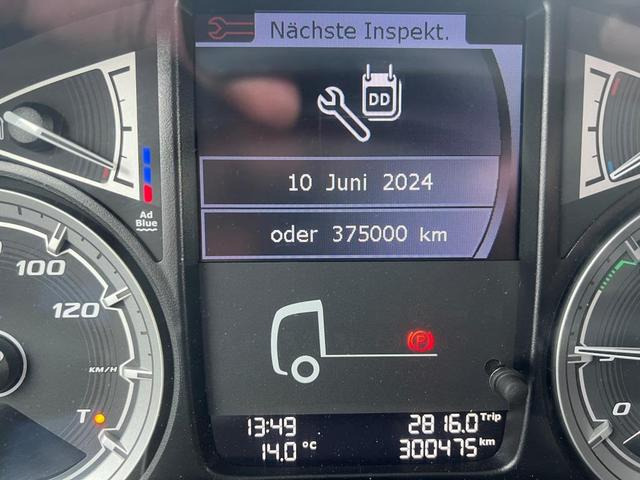 DAF XF 530 FT SSC Retarder Standklima Navigation - Tractor unit: picture 2 DAF XF 530 FT SSC Retarder Standklima Navigation - Tractor unit: picture 2