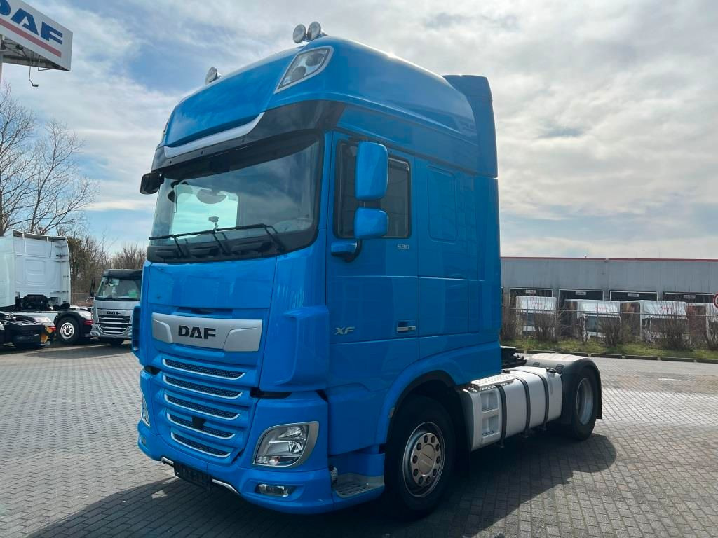 DAF XF 530 FT SSC Retarder Standklima Navigation - Tractor unit: picture 2 DAF XF 530 FT SSC Retarder Standklima Navigation - Tractor unit: picture 2