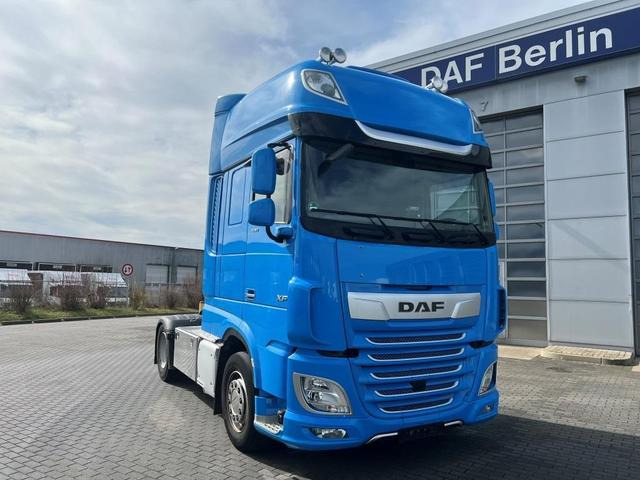 DAF XF 530 FT SSC Retarder Standklima Navigation - Tractor unit: picture 1 DAF XF 530 FT SSC Retarder Standklima Navigation - Tractor unit: picture 1