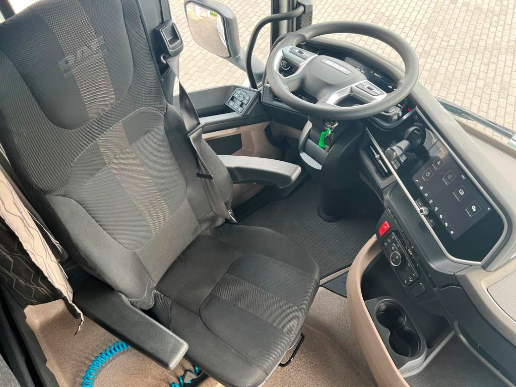 DAF XG 480 FT TraXon ZF-Intarder 2x Tank 1.195 Liter - Tractor unit: picture 5 DAF XG 480 FT TraXon ZF-Intarder 2x Tank 1.195 Liter - Tractor unit: picture 5