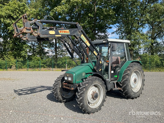 1998 Massey Ferguson 4225A 4WD Tractor - Farm tractor: picture 1 1998 Massey Ferguson 4225A 4WD Tractor - Farm tractor: picture 1