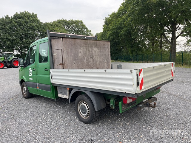 2015 Volkswagen Crafter 4x2 Crew Cab Flatbed Truck - Dropside/ Flatbed truck: picture 3 2015 Volkswagen Crafter 4x2 Crew Cab Flatbed Truck - Dropside/ Flatbed truck: picture 3