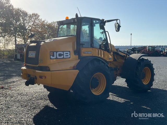 2019 JCB TM420 T4F Telehandler - Wheel loader: picture 3 2019 JCB TM420 T4F Telehandler - Wheel loader: picture 3