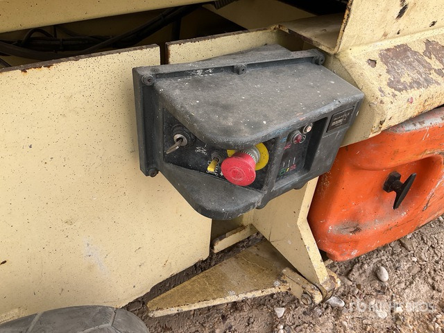 2007 JLG 2646ES Electric Scissor Lift - Scissor lift: picture 5 2007 JLG 2646ES Electric Scissor Lift - Scissor lift: picture 5