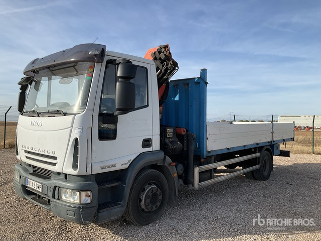 2008 Iveco Eurocargo 120E22 2005 Palfinger PK7501 Articulat ... Flatbed Truck with Crane - Dropside/ Flatbed truck, Crane truck: picture 2 2008 Iveco Eurocargo 120E22 2005 Palfinger PK7501 Articulat ... Flatbed Truck with Crane - Dropside/ Flatbed truck, Crane truck: picture 2